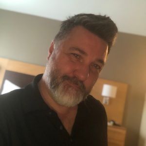 Meet your Posher, Casey